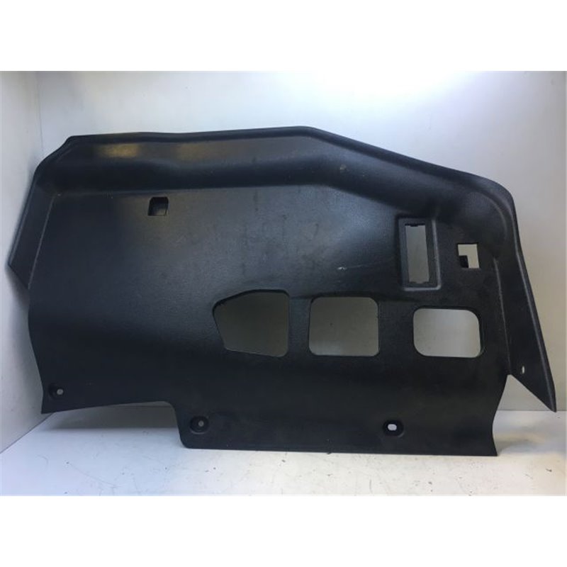 BMW 1 (E87) Jobb Alsó Műszerfal Burkolat