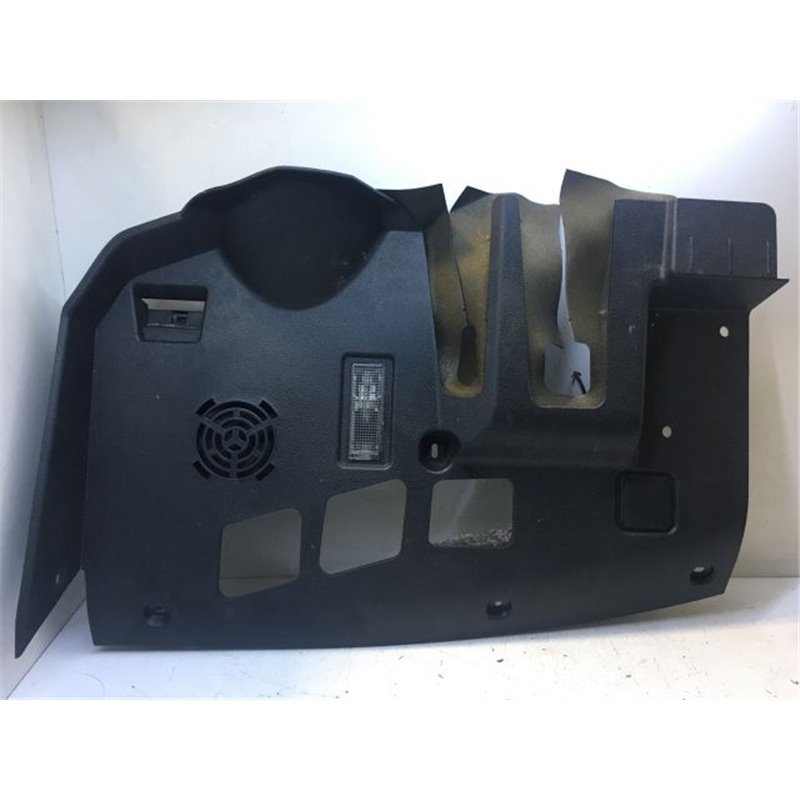 BMW 1 (E87) Bal Alsó Műszerfal Burkolat