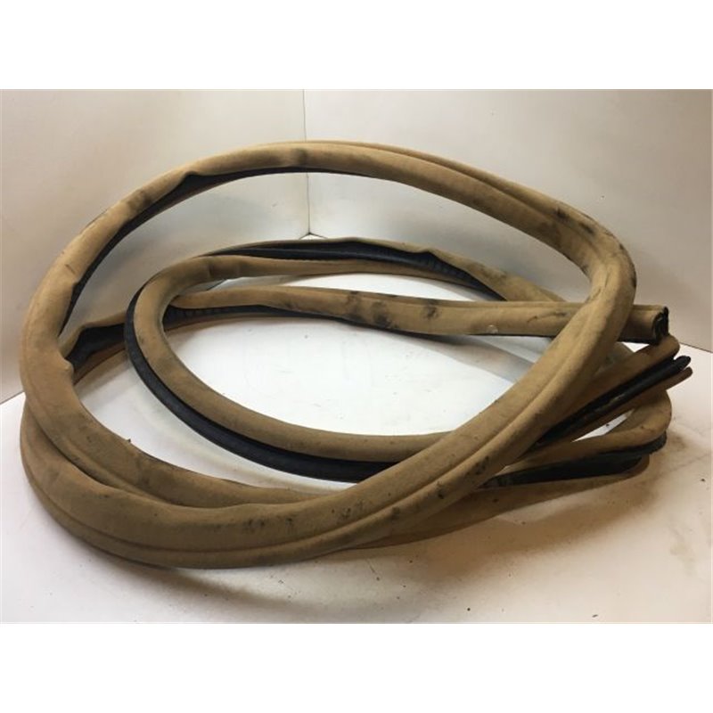 BMW 7 (E65, E66, E67) Jobb hátsó Gumikéder