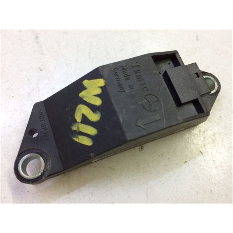 MERCEDES-BENZ E-CLASS (W211) Gyorsulás Jeladó