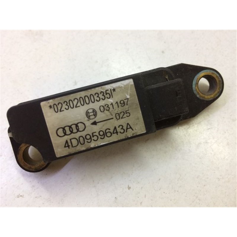 AUDI A8 (4D2, 4D8) Gyorsulás Jeladó