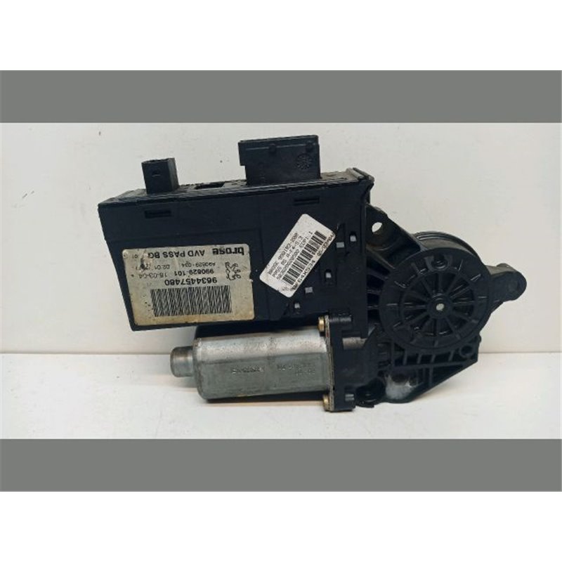 PEUGEOT 307 (3A/C) Jobb első Ablakemelő Motor