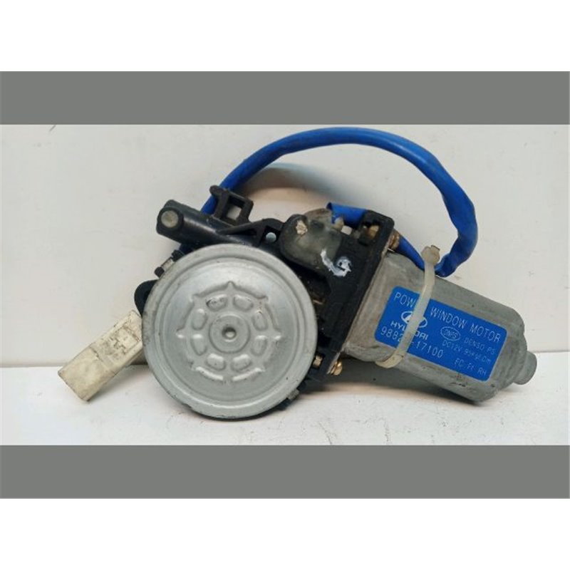 HYUNDAI MATRIX (FC) Jobb első Ablakemelő Motor