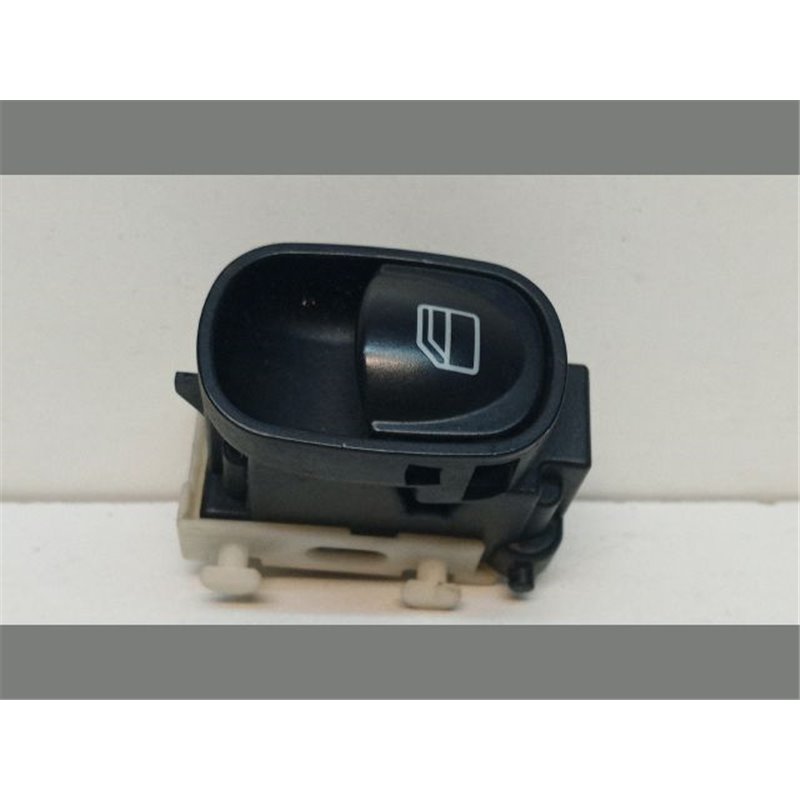 MERCEDES-BENZ CLK (C209) Jobb első Ablakemelő Kapcsoló