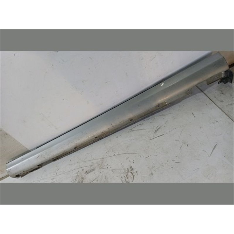 MERCEDES-BENZ CLK (C209) Küszöb Burkolat