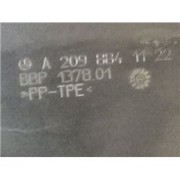 MERCEDES-BENZ CLK (C209) Bal első Hátsó Dobbetét (Kerékjárati, Műanyag)