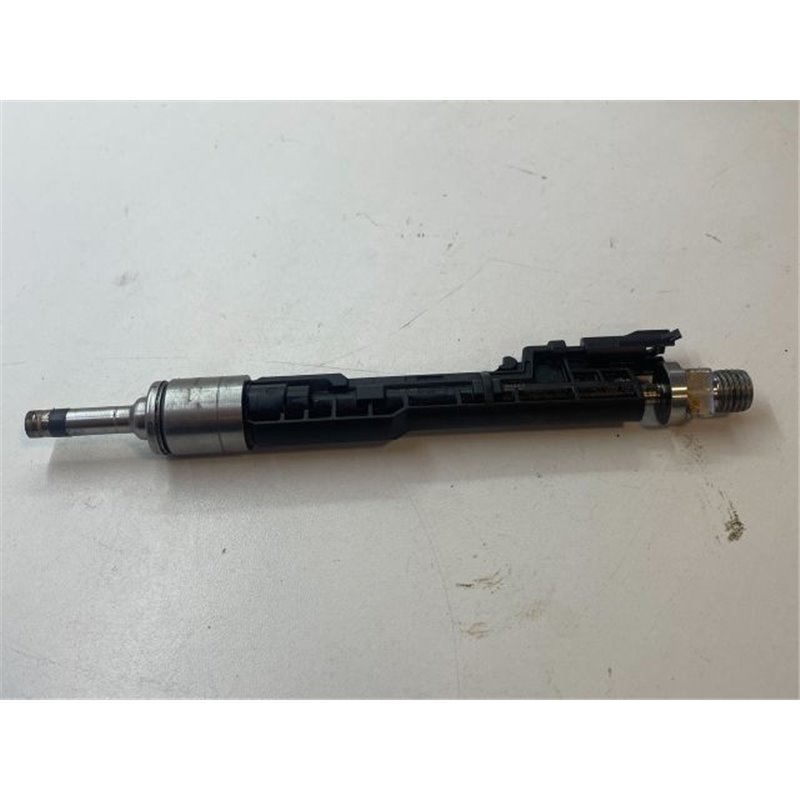 BMW X6 (F16, F86) Porlasztó (1 db)