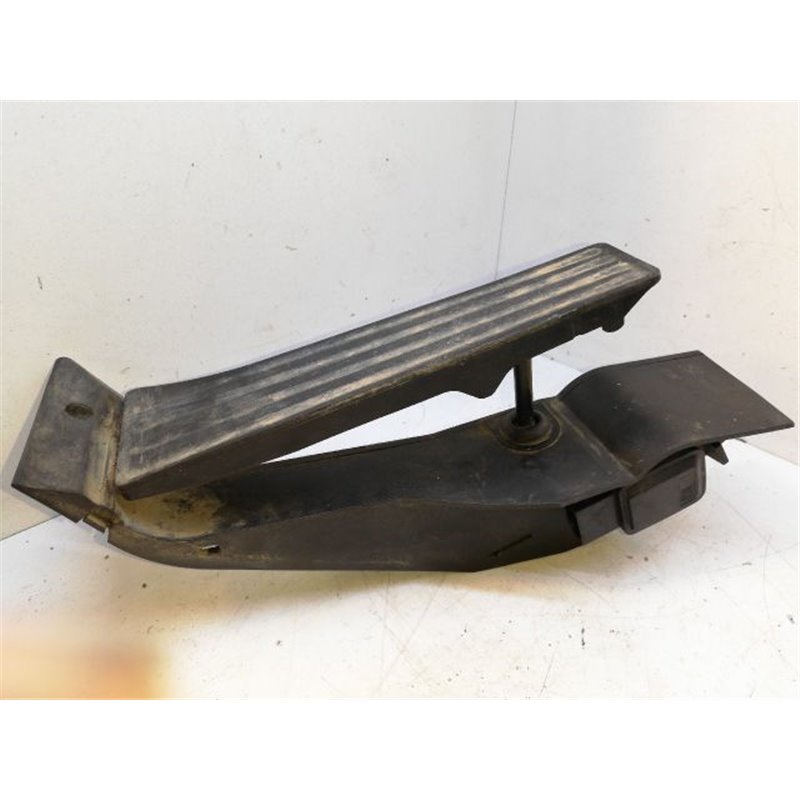 BMW 7 (E65, E66, E67) Gázpedál (Elektromos)