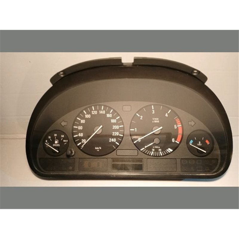 BMW 5 (E39) Kilométeróra