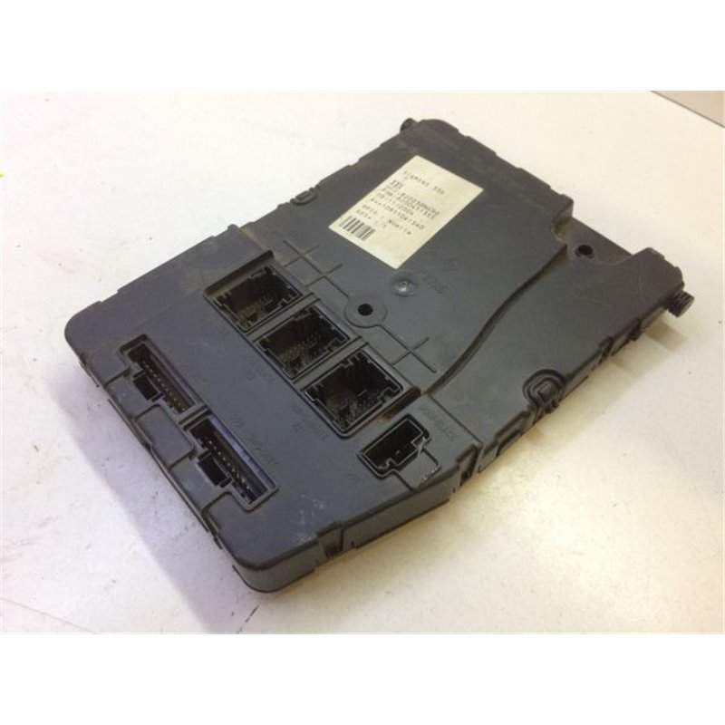 RENAULT SCÉNIC II (JM0/1_) Biztosítéktábla Utastér