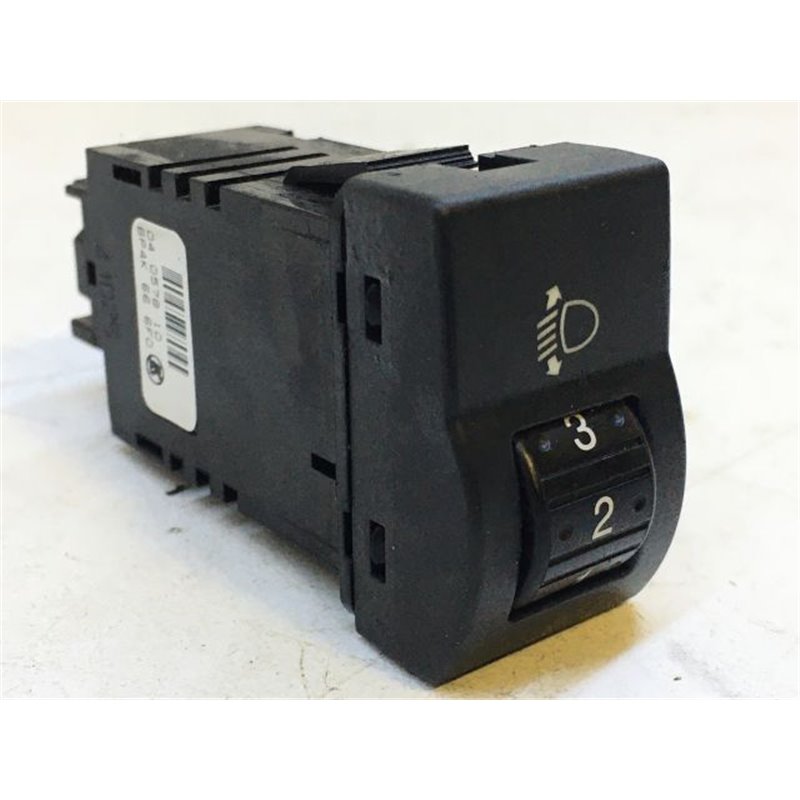 MAZDA 3 Fényszórómagasság Állító Kapcsoló