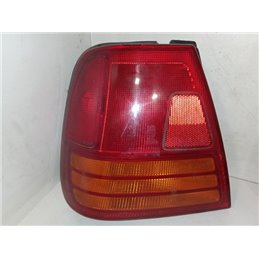 SUZUKI SWIFT II lépcsőshátú (AH, AJ) Bal Hátsó Lámpa