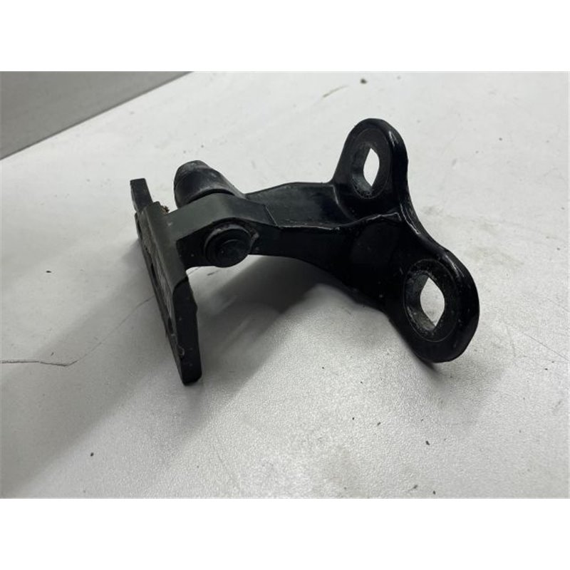 BMW 7 (E65, E66, E67) Bal hátsó Felső Zsanér