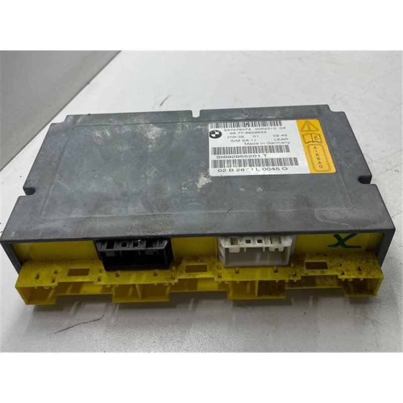 BMW 7 (E65, E66, E67) Légzsák Elektronika