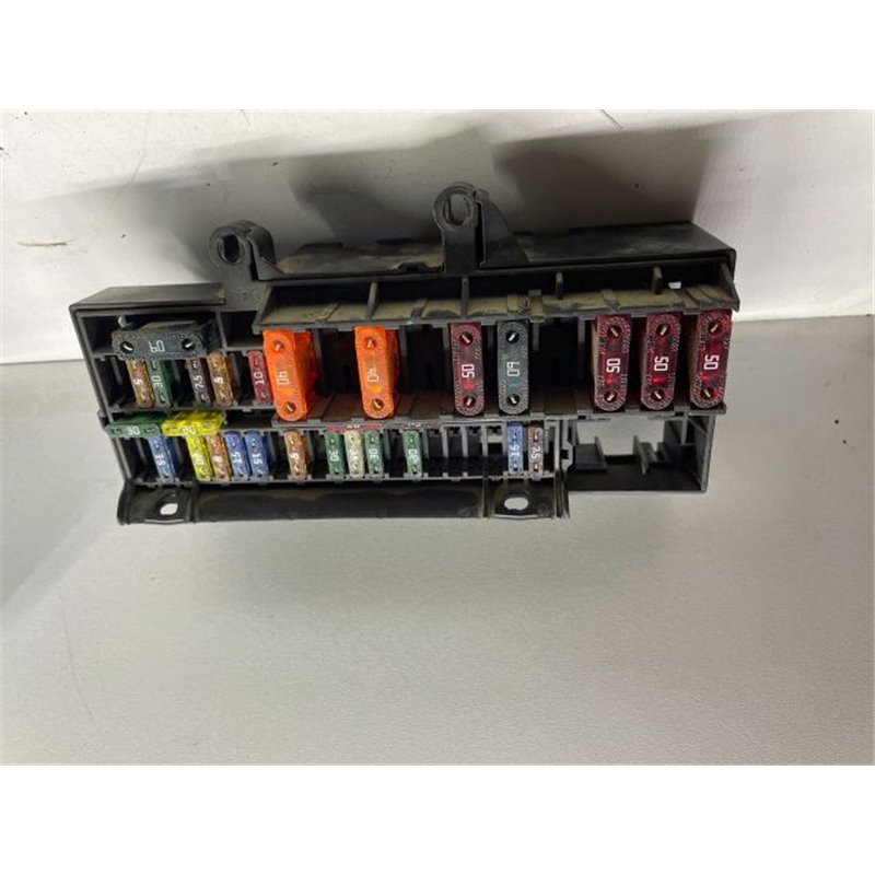 BMW 7 (E65, E66, E67) Biztosítéktábla Utastér