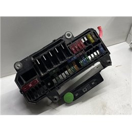 BMW 7 (E65, E66, E67) Biztosítéktábla Utastér