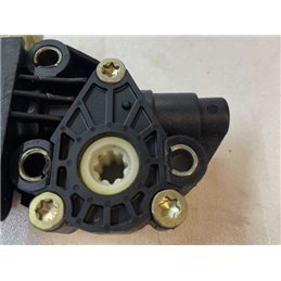 BMW 7 (E65, E66, E67) Tetőablak Motor