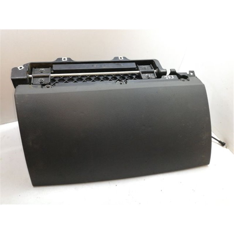 BMW 7 (E65, E66, E67) Kesztyűtartó