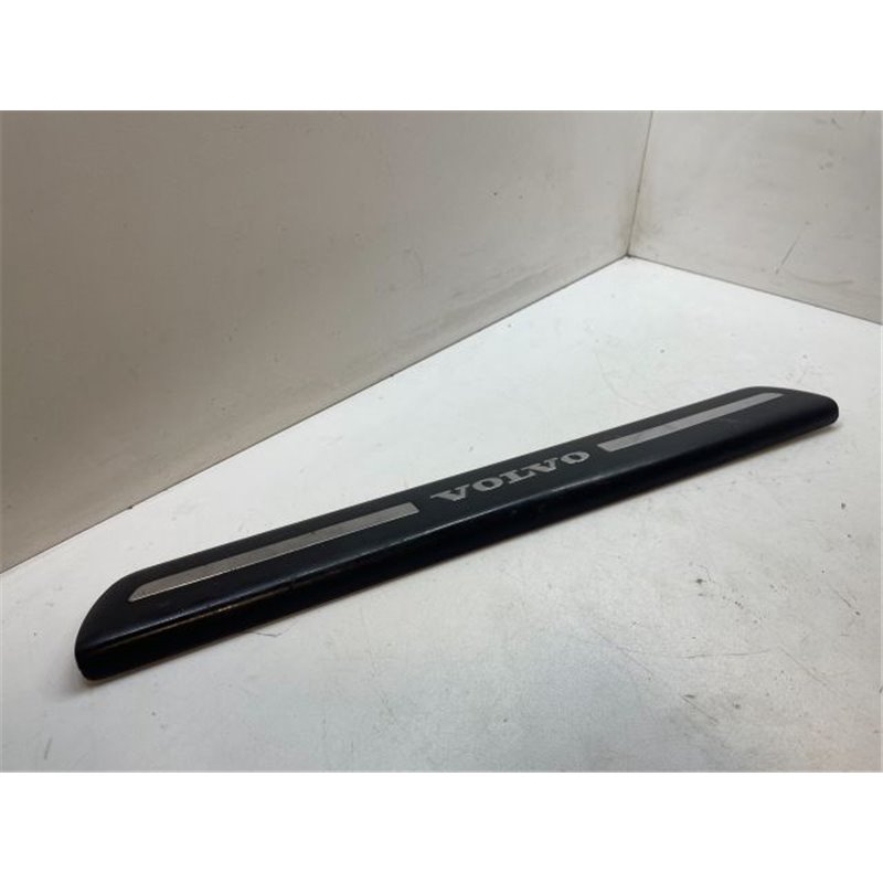 VOLVO V50 (MW) Első Küszöb Díszléc