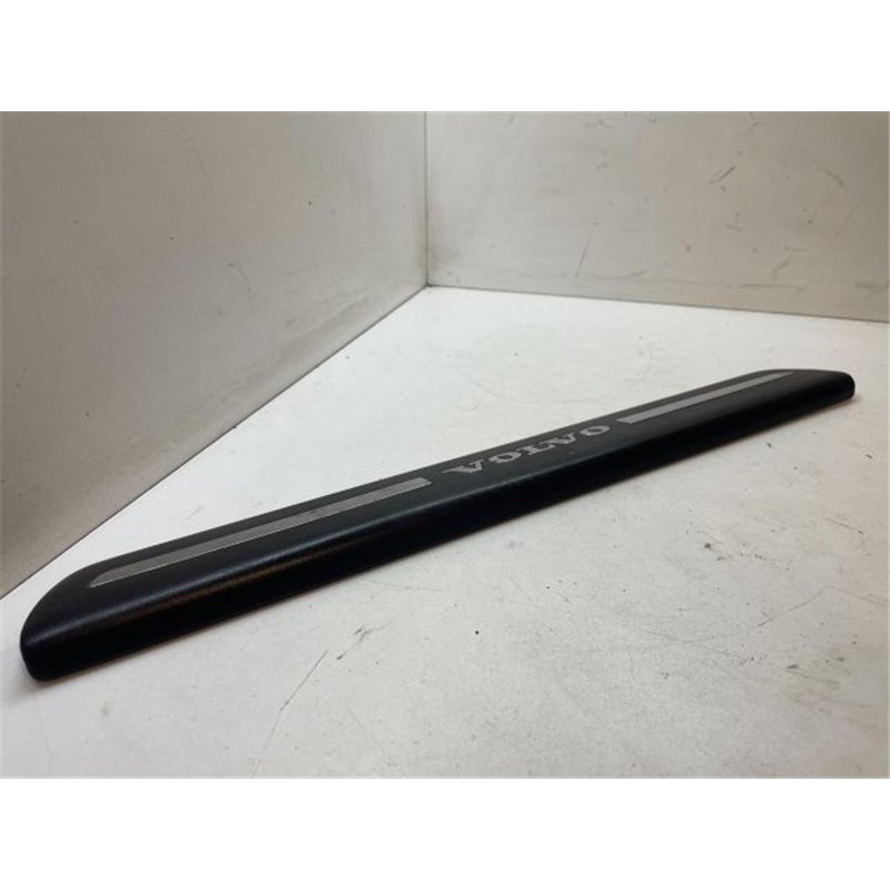 VOLVO V50 (MW) Első Küszöb Díszléc