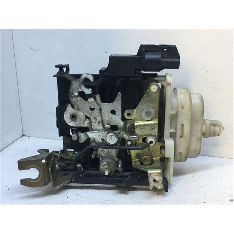 AUDI A4 Avant (8D5, B5) Jobb első Ajtózár