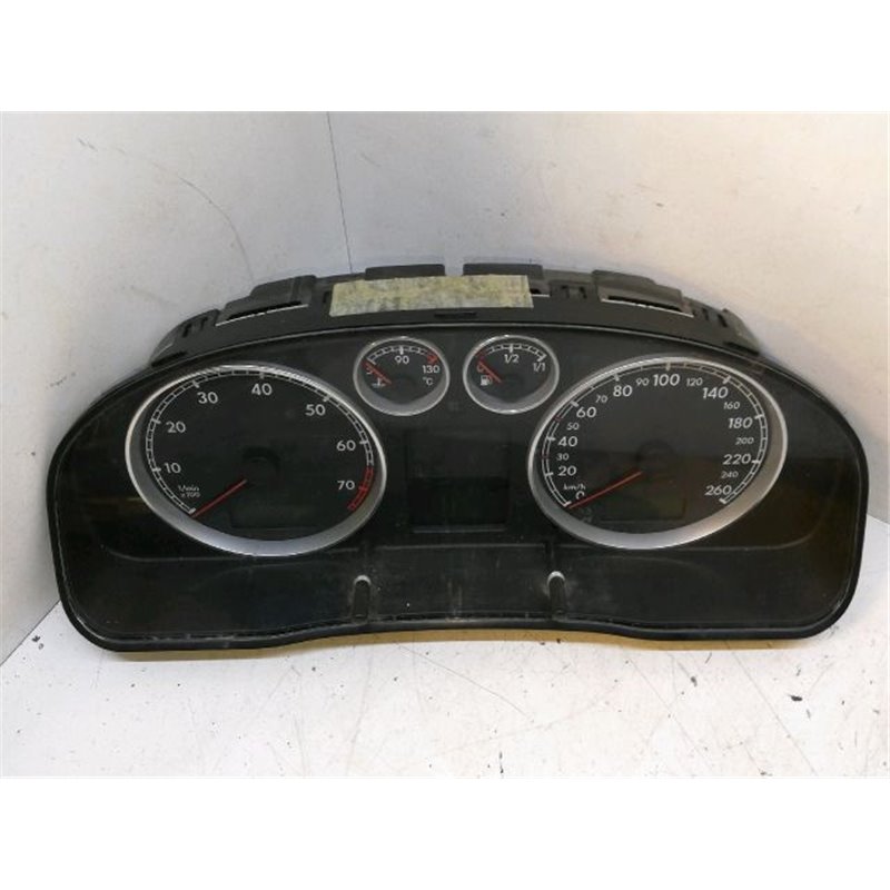 VW PASSAT Variant (3B6) Kilométeróra