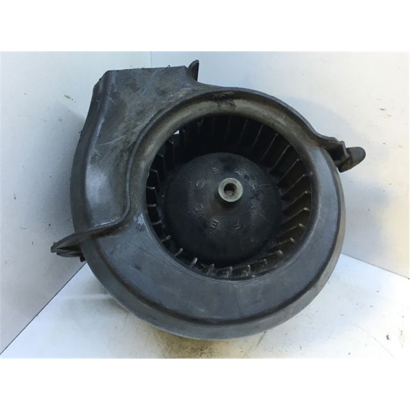 AUDI 80 (81, 85, B2) Fűtőmotor (Nem klímás)