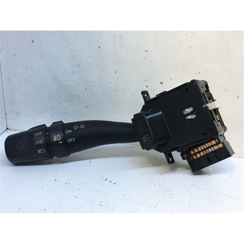 HYUNDAI ACCENT II (LC) Bal Kormánykapcsoló Irányjelző