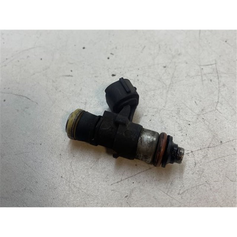 VW TOURAN Porlasztó (1 db)