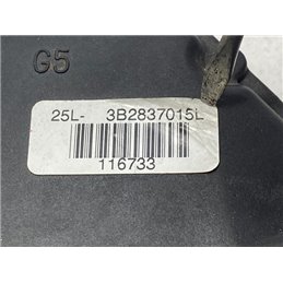 VW PASSAT (3B3) Bal első Ajtózár