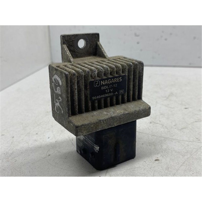 NISSAN X-TRAIL I (T30) Izzító Relé