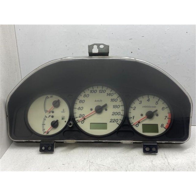 MAZDA PREMACY (CP) Kilométeróra