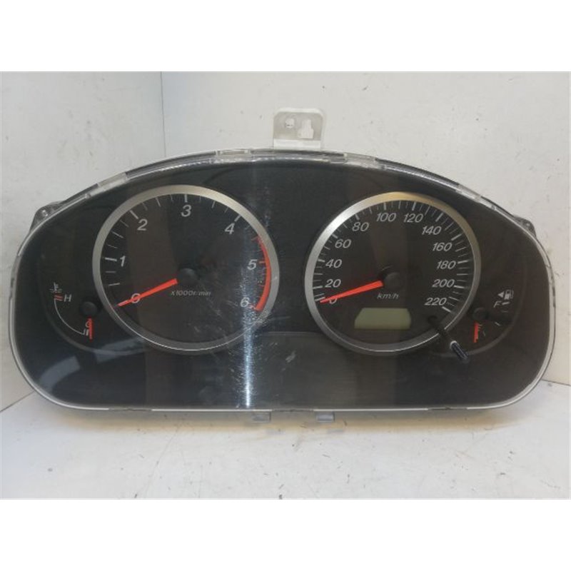 MAZDA 2 Kilométeróra