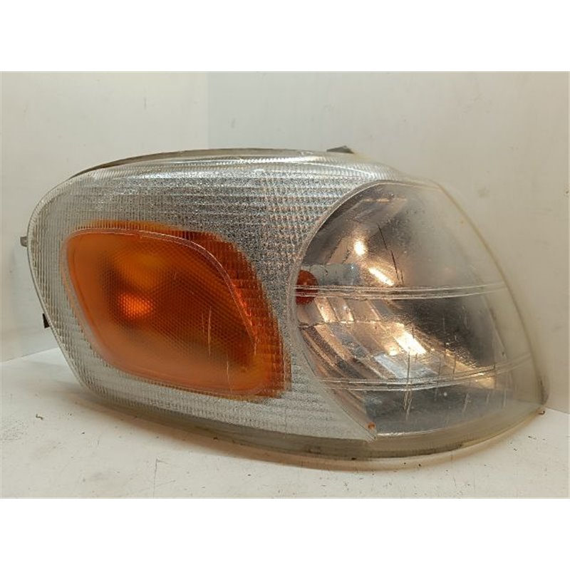 OPEL SINTRA Jobb első Irányjelző OPEL SINTRA Jobb első Irányjelző