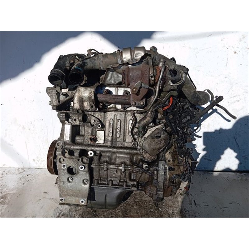 FORD FIESTA VI Motor (Fűzött blokk hengerfejjel)