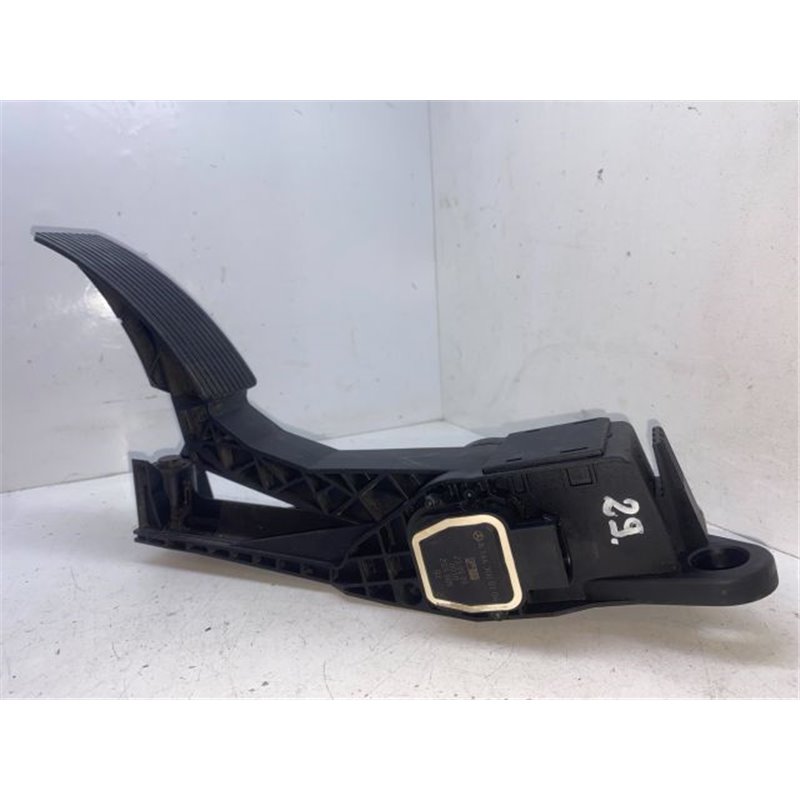 MERCEDES-BENZ M-CLASS (W164) Gázpedál (Elektromos)