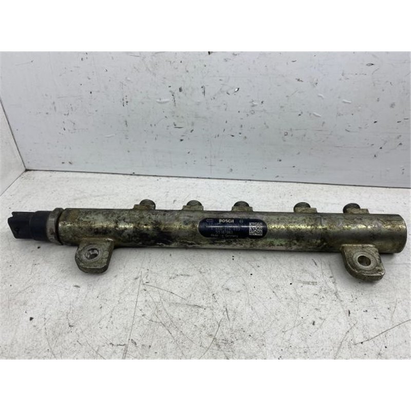 ALFA ROMEO 147 (937) Közösnyomócső