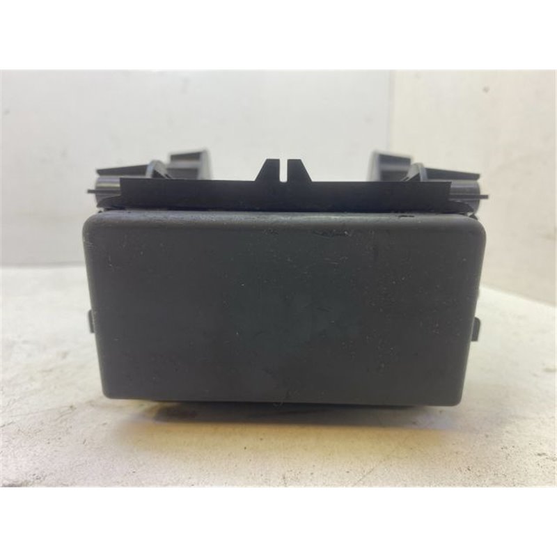 NISSAN PRIMERA (P12) Első Hamutartó