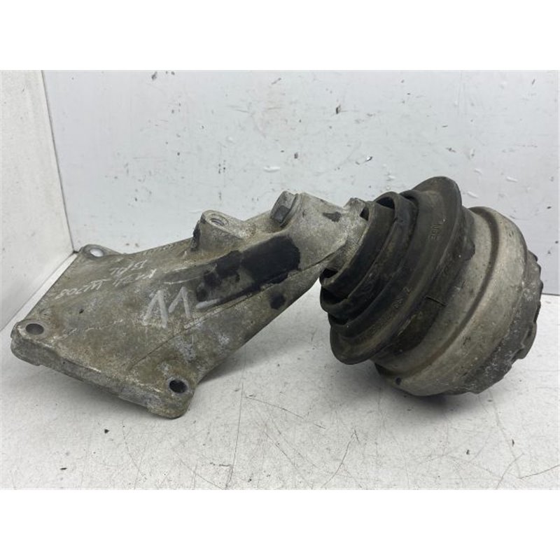 MERCEDES-BENZ E-CLASS (W210) Motor Tartó Bak (Pozíciófüggetlen)