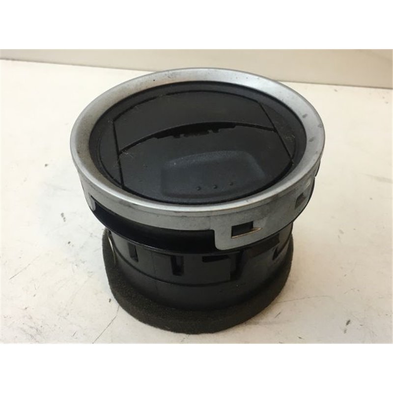 FORD FUSION Középső Bal Szellőző