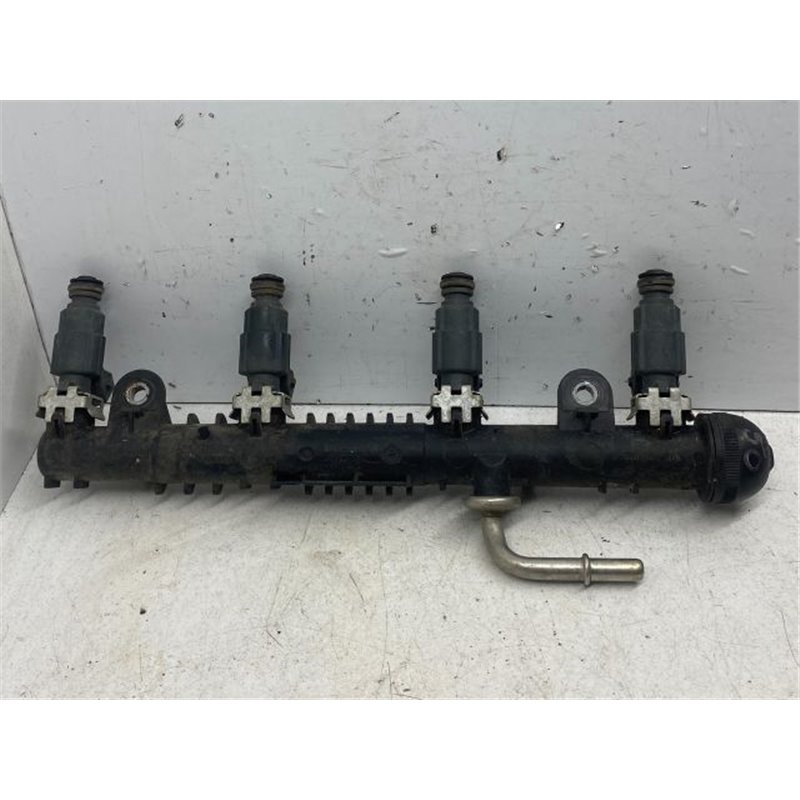 OPEL CORSA C (F08, F68) Porlasztó Sor / Híd