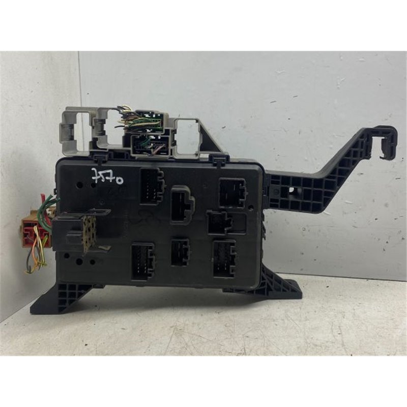 FORD MONDEO III (B5Y) Biztosítéktábla Doboz