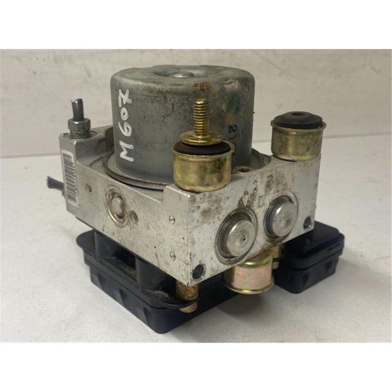 TOYOTA YARIS VERSO (_NLP2_, _NCP2_) ABS Kocka