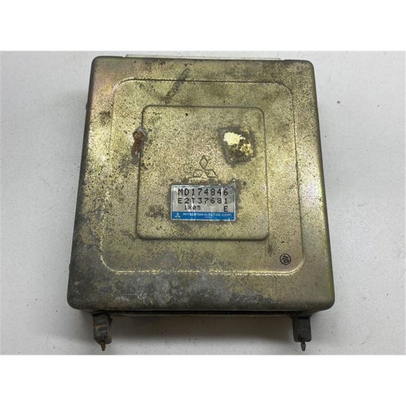 MITSUBISHI CARISMA (DA_) Motorvezérlő