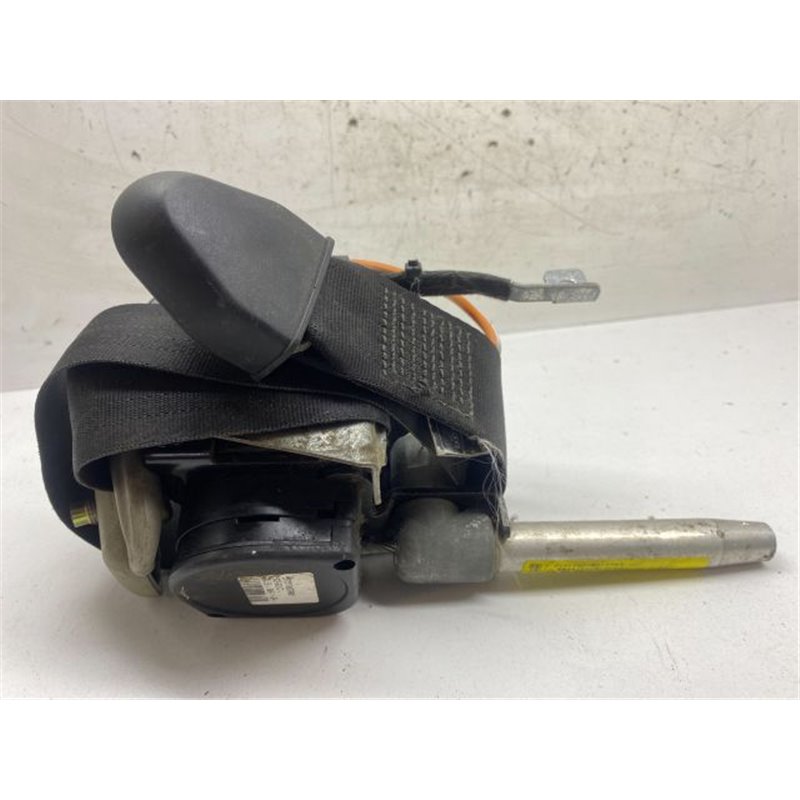 MITSUBISHI CARISMA (DA_) Jobb első Biztonsági Öv