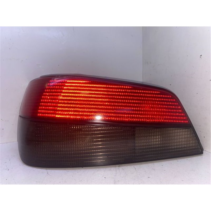 PEUGEOT 306 (7B, N3, N5) Bal Hátsó Lámpa