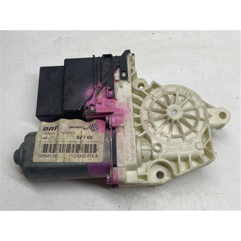 SEAT LEON (1M1) Jobb hátsó Ablakemelő Motor