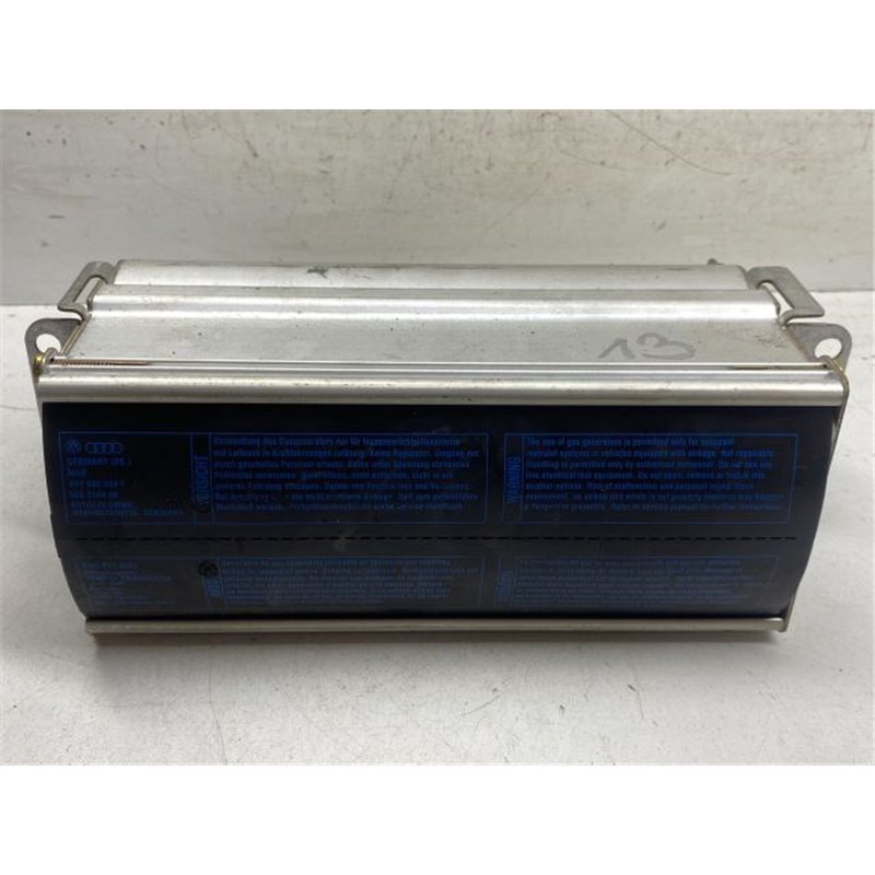 VW PASSAT (3B3) Utasoldali Légzsák