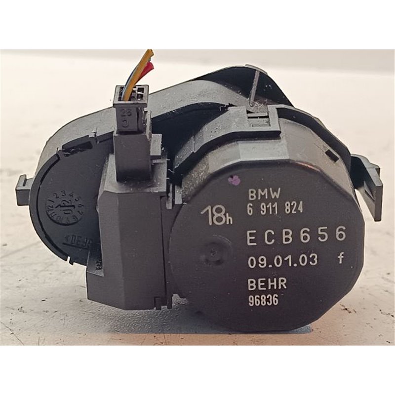 BMW 7 (E65, E66, E67) Fűtés Állító Motor