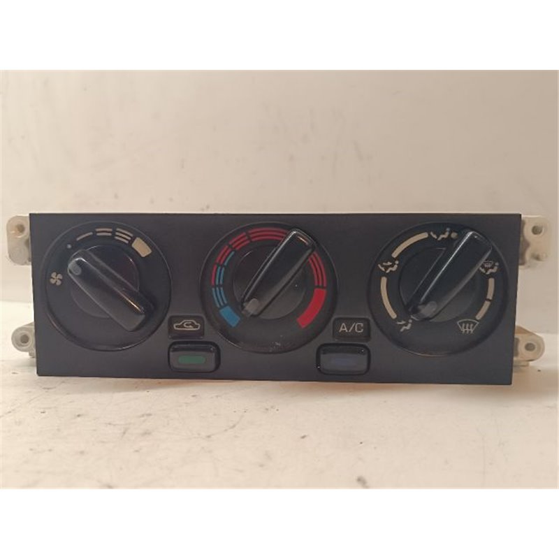 NISSAN ALMERA I (N15) Fűtéskapcsoló (manuális klímás)